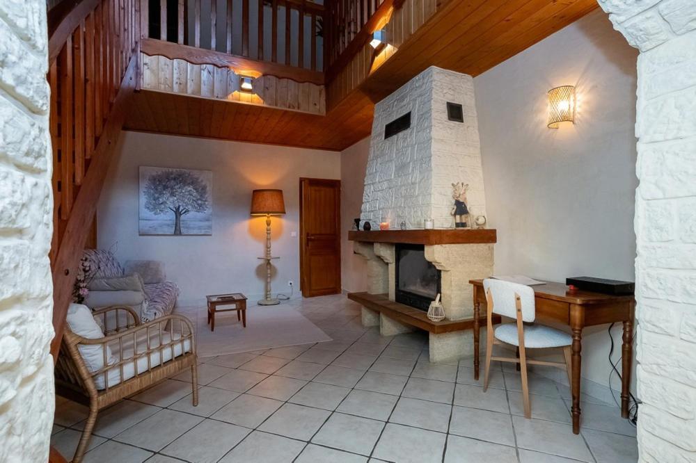 La Maison Des Jolicoeurs Saint-Christophe-sur-Guiers Eksteriør bilde
